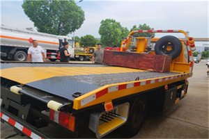 内丘附近拖车电话号码服务